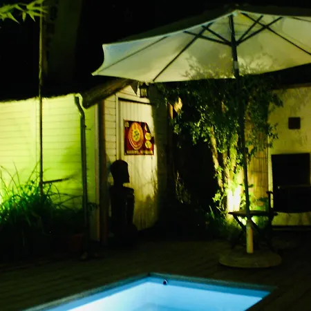 Casa 民宿 *